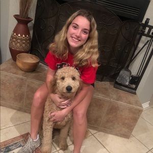 Meet your Posher, Natalie